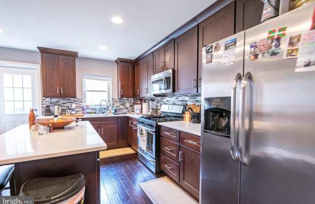 2357 E SUSQUEHANNA AVENUE