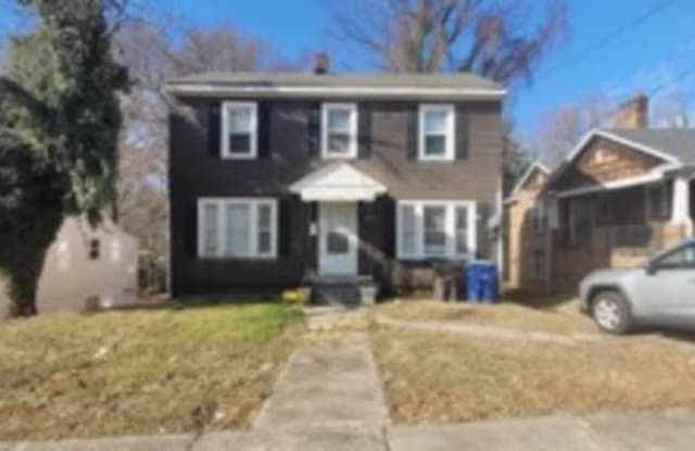 2416 North Patterson Avenue - 2416 North Patterson Avenue, Winston-Salem, NC 27105