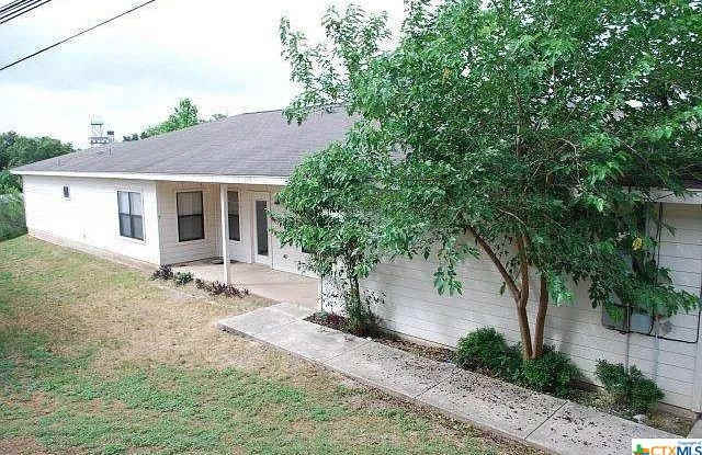 1107 Advance Street