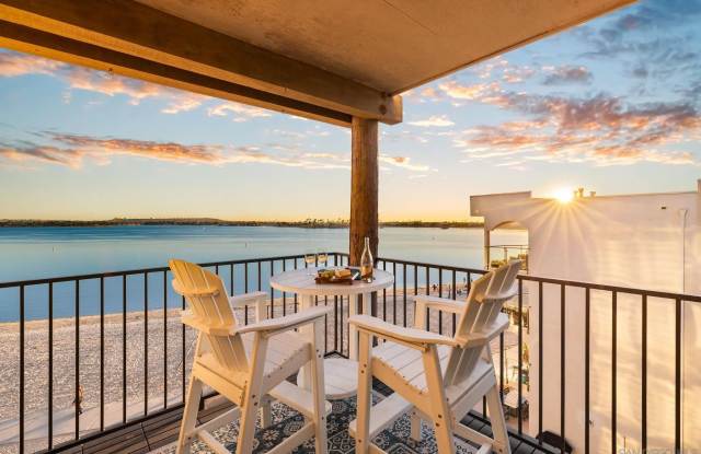 1221 Parker Pl unit: 21