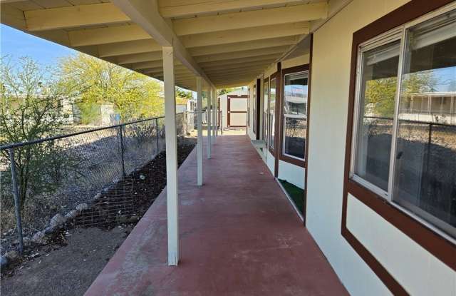 954 Roadrunner Drive