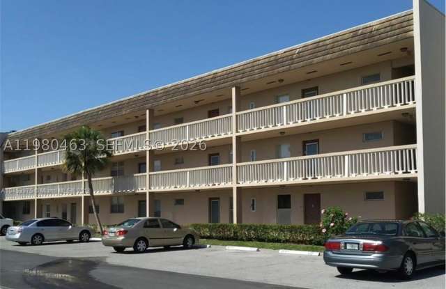 6150 NW 62nd St