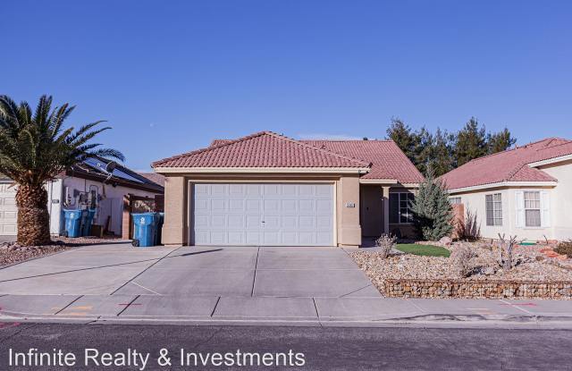 5567 Leaning Cloud Ct - 5567 Leaning Cloud Court, Spring Valley, NV 89113