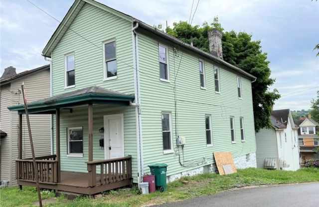 213 Midland Ave - 213 Midland Avenue, Carnegie, PA 15106