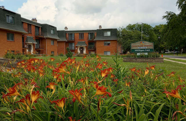 Photo of 072-Michigan East