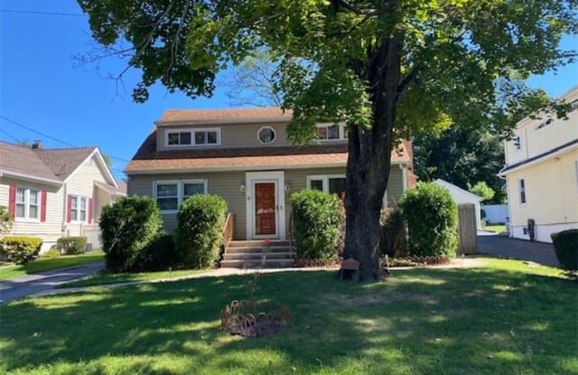 8 2nd Avenue - 8 2nd Avenue, Ossining, NY 10562