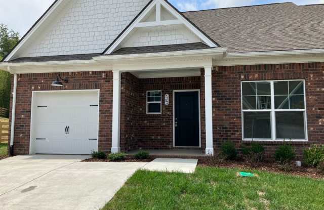 Photo of Nearly New 3BR/3BA Condo in Fairview