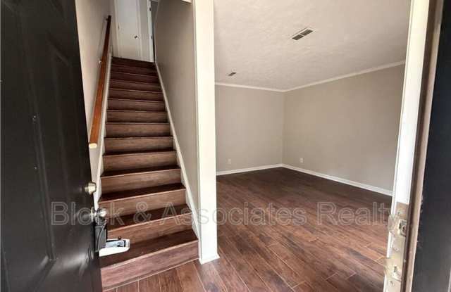 5833 Aftonshire Drive