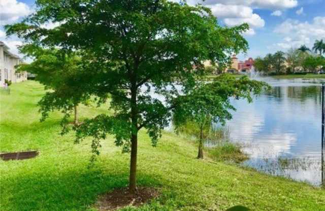 8342 Bernwood Cove Loop unit: 807