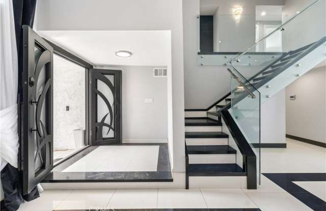 19901 Cantara Street