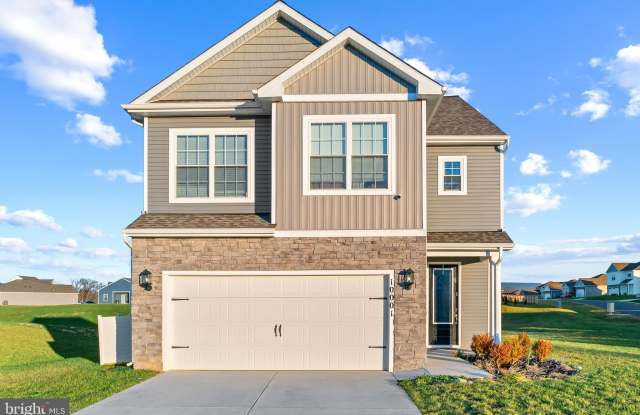 Photo of 10001 MAIDS FANCY Way