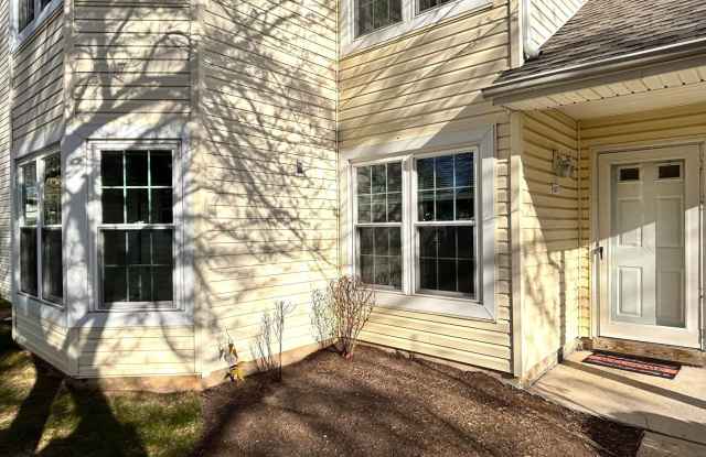 1507-7 BENNETT Place