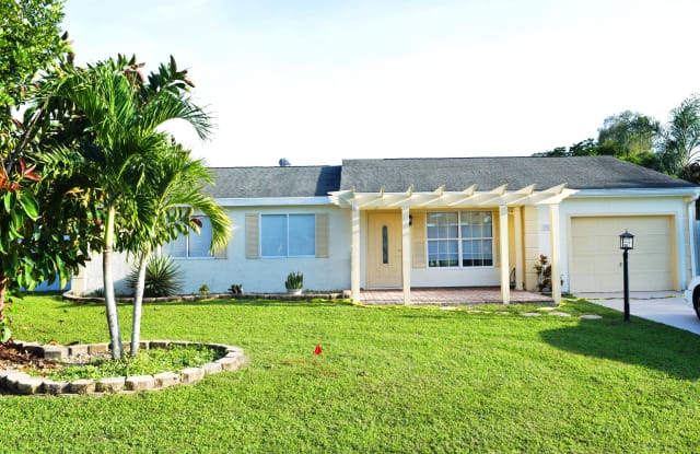 1921 SE Redwing Circle - 1921 Southeast Redwing Circle, Port St. Lucie, FL 34952