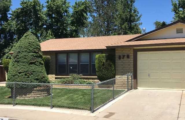 870 Briargreen Court