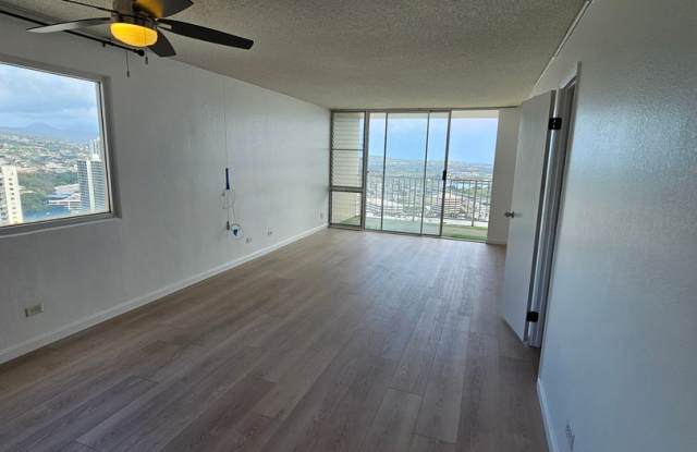 Two bedrooms. Newly renovated. Ocean Views photos photos