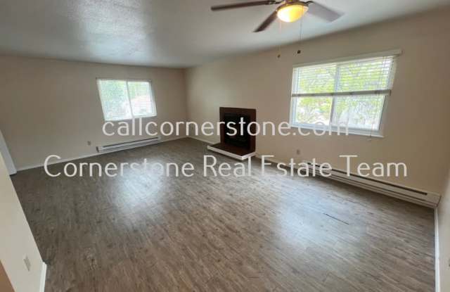 2820 W Platte Ave - A