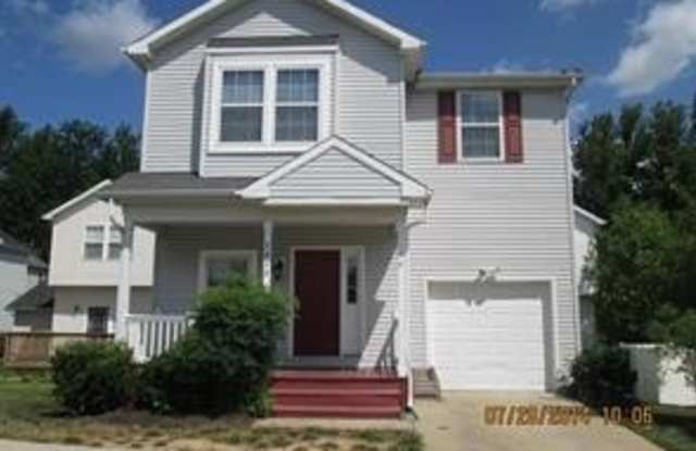 7429 CEDAR GROVE Lane N