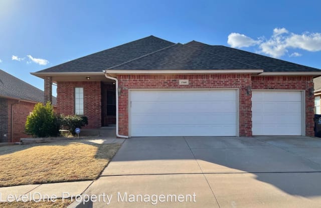 17605 Pond Walk Court - 17605 Pond Walk Court, Oklahoma City, OK 73012