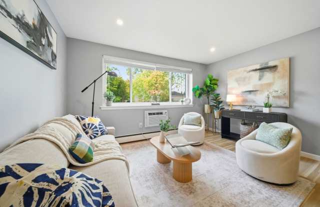 8 Radcliffe Rd #209 Boston MA 02134