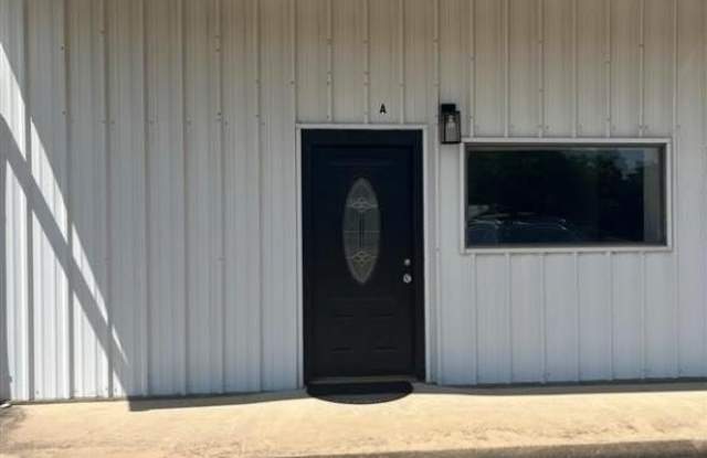 1015 Goodnight Boulevard