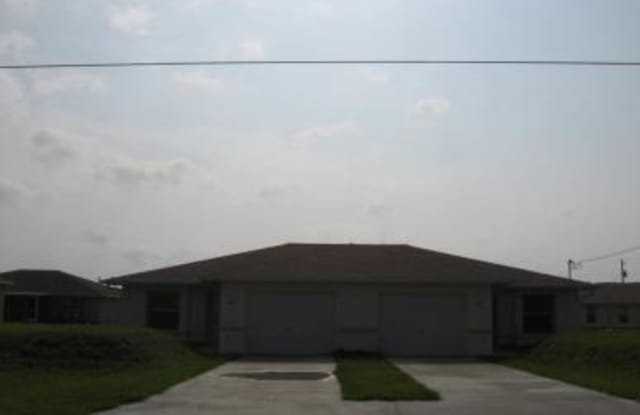 729 Ivan AVE S - 729 Ivan Ave S, Lehigh Acres, FL 33973