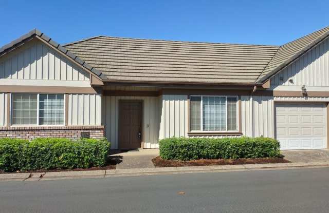 Photo of 3328 Lake Glenn Drive