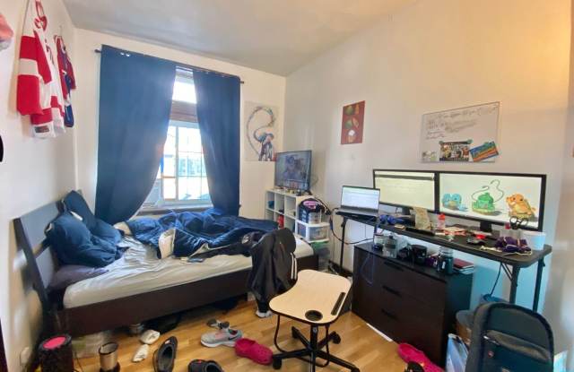 Photo of 5 Bedroom