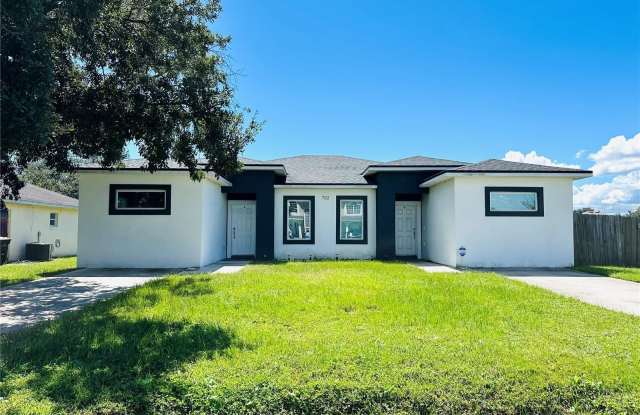 Photo of 702 BLUEBILL PLACE