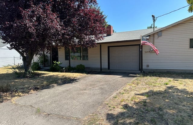 1211 Waite St. - 1211 Waite Street, Eugene, OR 97402