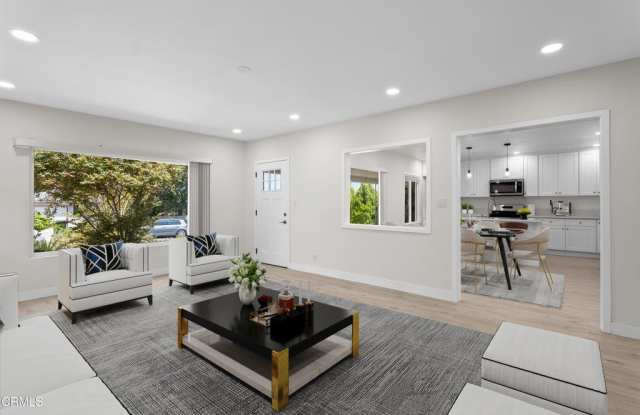 4110 Verdugo View Drive