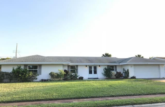 543 S Sonora Circle - 543 South Sonora Circle, Brevard County, FL 32903