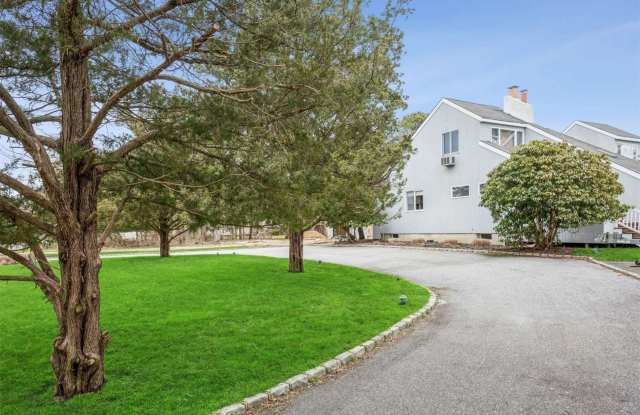 6 Felix Avenue