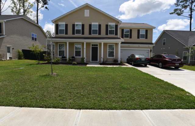 Photo of 65 Glen Way * Richmond Hill, GA * $2400/month