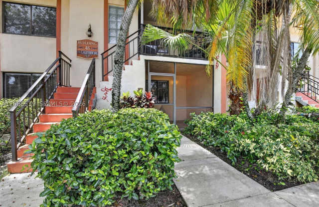 359 Lakeview Dr