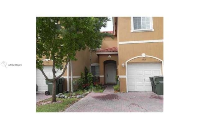 1966 SE 3rd Dr - 1966 SE 3rd Drive, Homestead, FL 33033