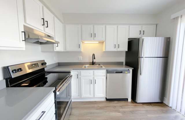 Photo of 87th Street Apartments