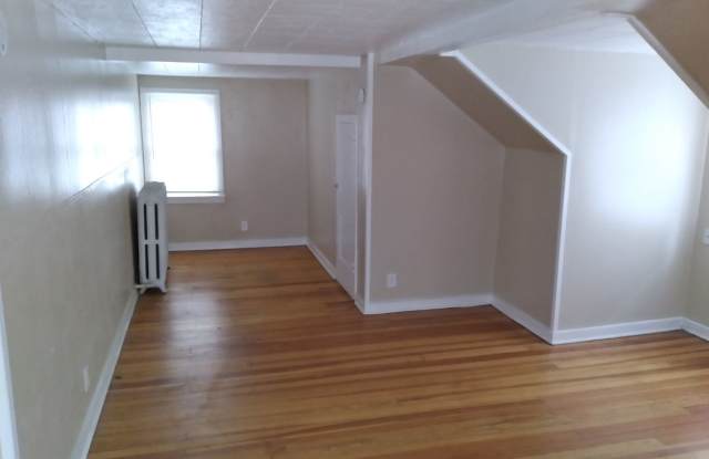 Beautiful historic Mansion! Move in special $500 off first full month  waived admin fee! Apply today!