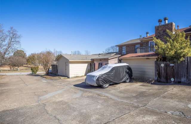 Cozy 2 Bed, 2.5 Bath Single Family Home in Montgomery, AL - $2000/mo