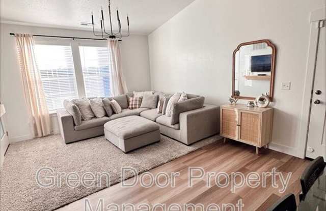 1809 West Terra Vista Lane