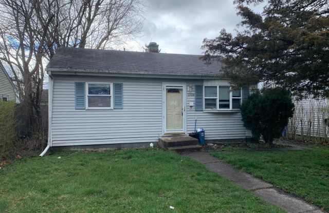 Photo of 1709 S Warren st - South Bend