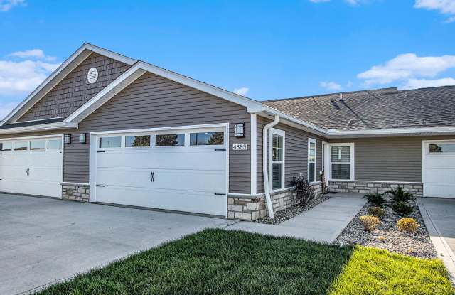 Photo of Redwood Aurora