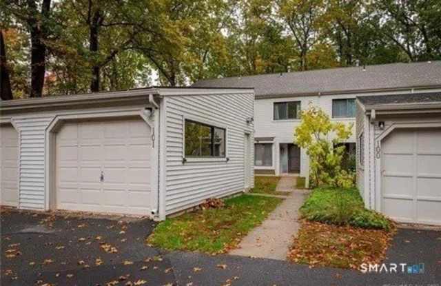 101 Farmington Chase Crescent