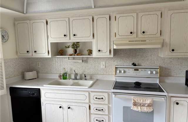 1830 Brantley Road unit: J1