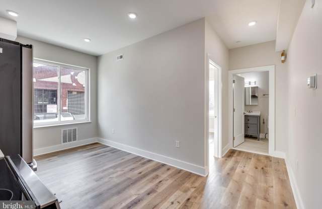 1434 PARRISH Street unit: 1