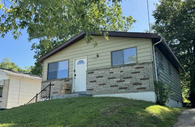 Lovely 2 Bedroom / 1 Bath for Rent - Section 8 Welcome