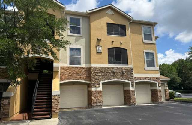 Beautiful Southside Jacksonville Condo