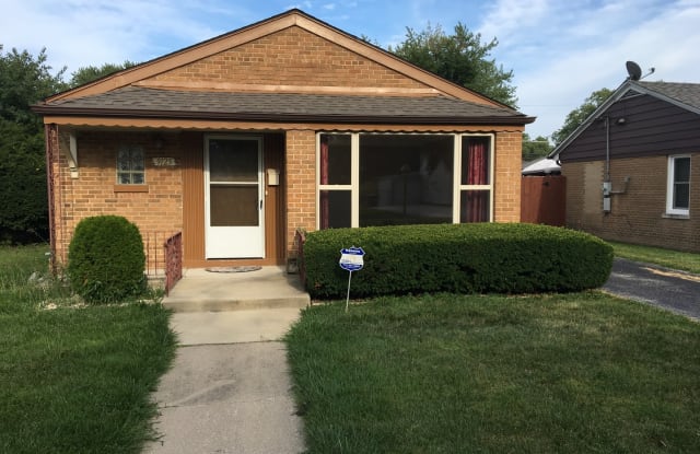 9125 Menard Avenue - 9125 Menard Avenue, Oak Lawn, IL 60453