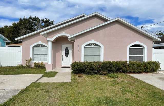 Photo of 2505 W AILEEN STREET