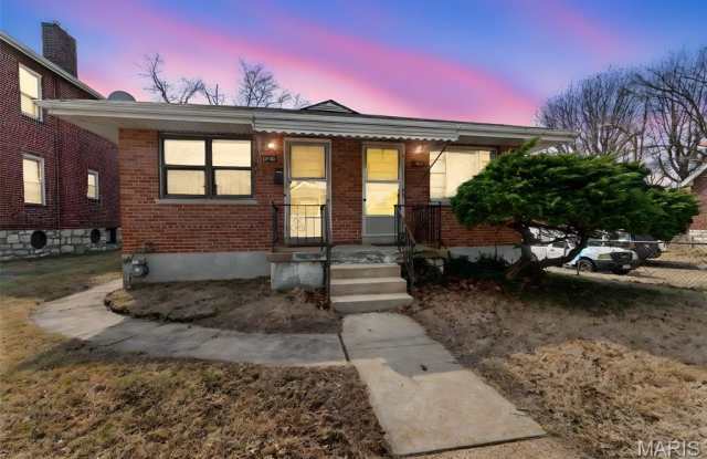 6048 Southwest Avenue