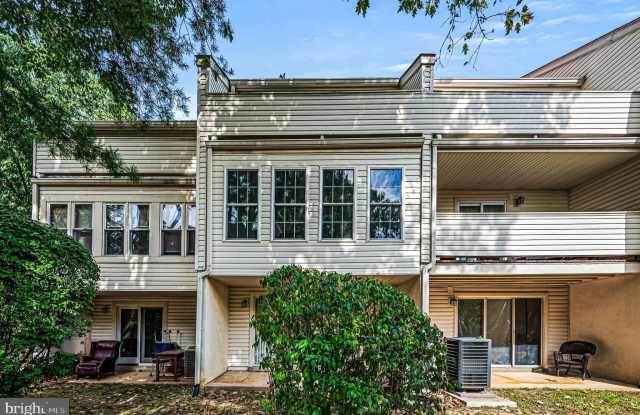 358 NEW MARKET Court